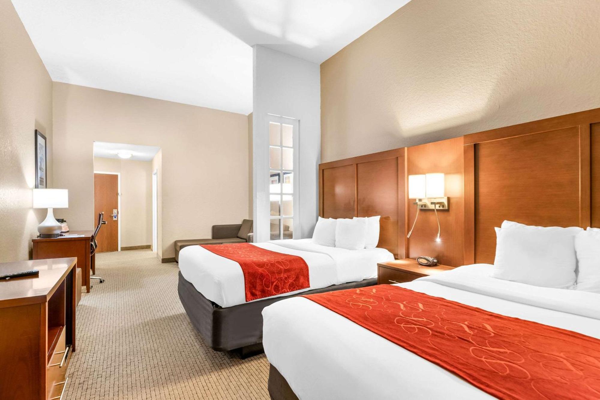 Comfort Suites Orlando Airport Eksteriør billede
